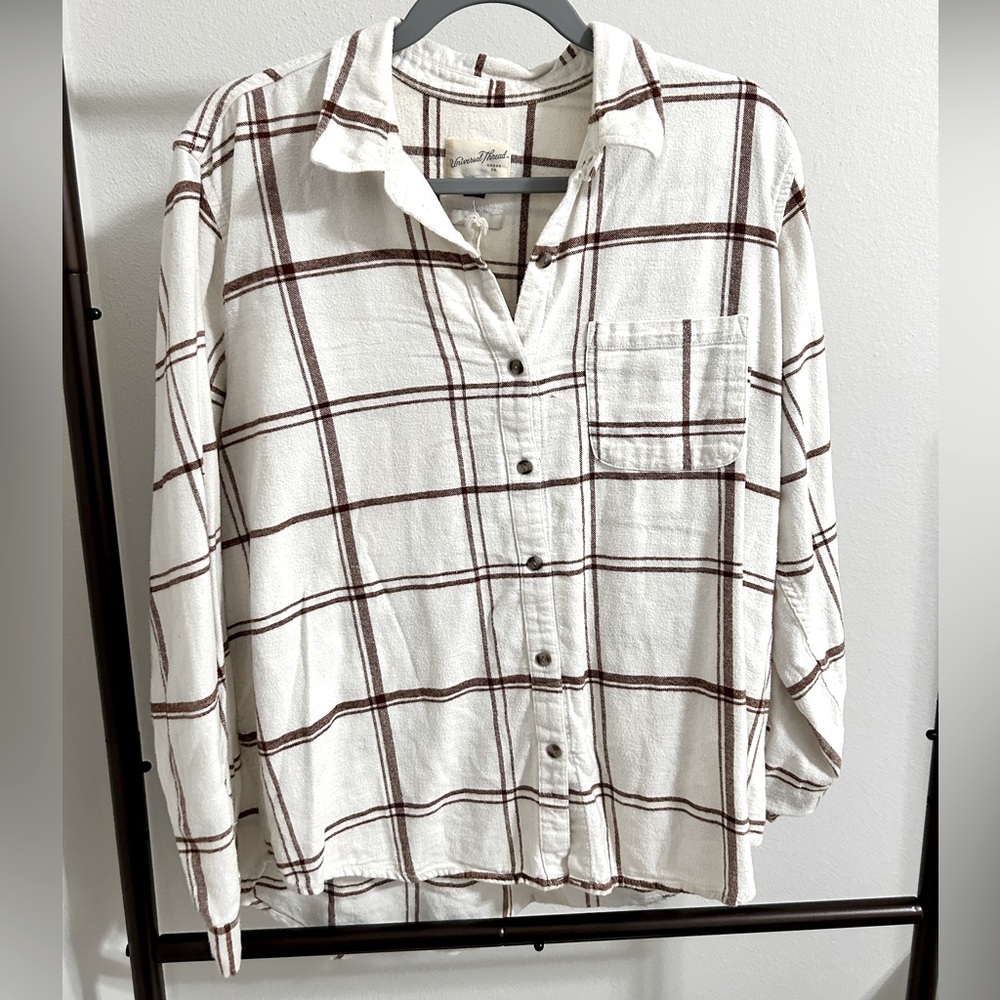 Universal thread Flannel white and cream